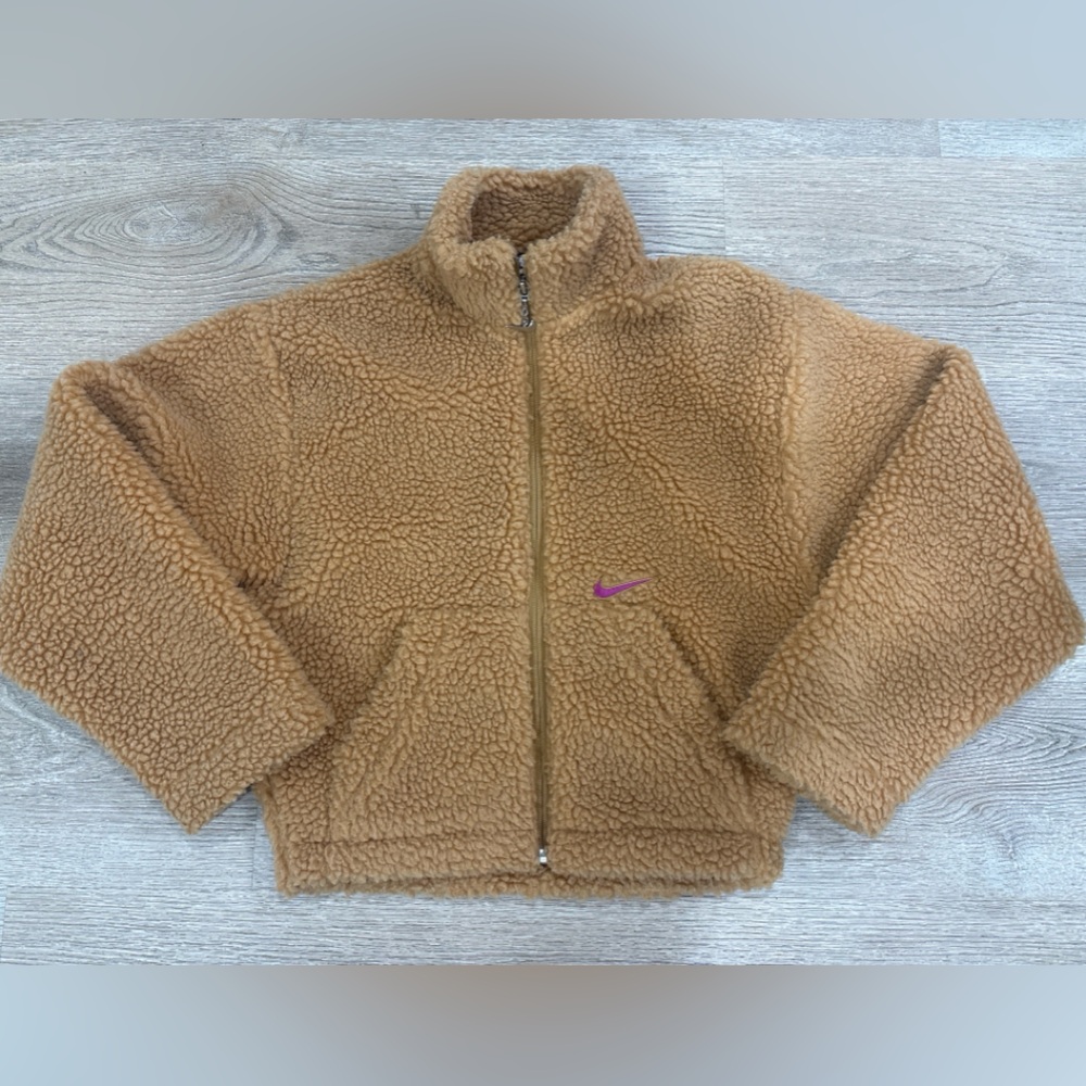 Nike Sherpa Fleece Teddy Jacket Women's XS‎ Wheat Purple Swoosh CU8639-201